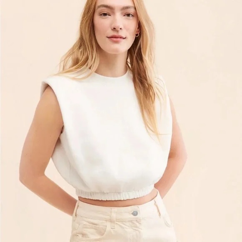 NIA Gia Muscle Tank Top Cropped Sweatshirt White